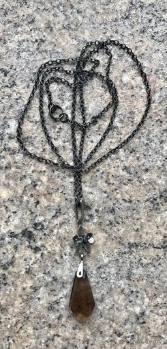 Кулон. Кулон на цепочке