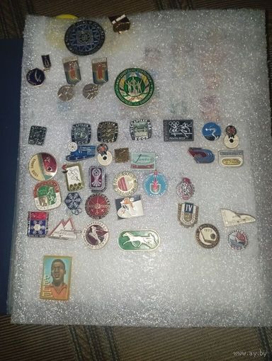 Значки Разные  Цена за все