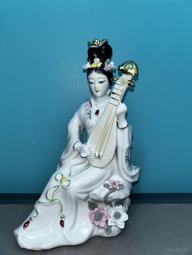 Фарфор Гейша.