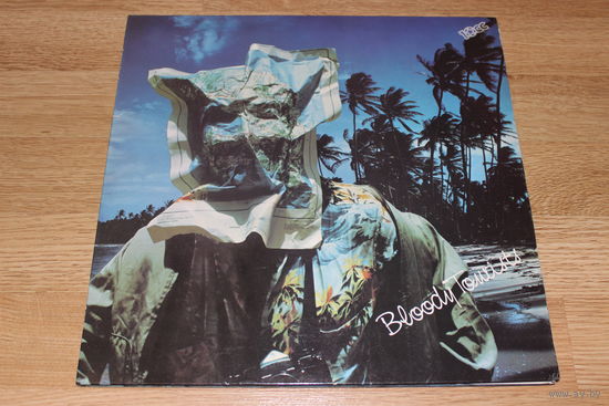 10cc - Bloody Tourists