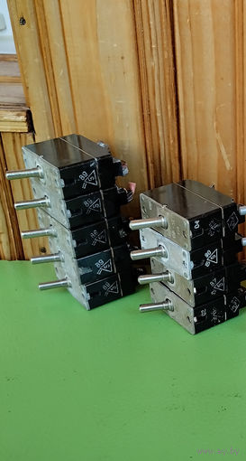 3 дня. Авиационные, АЗС, автомат защиты сети. СССР