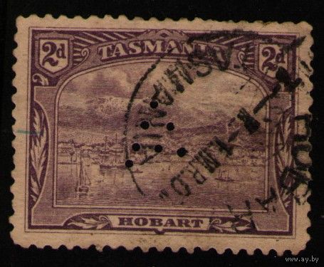 Австралийские штаты Тасмания Вид на столицу штата город Хобарт и гору Веллингтон, парусники 1899 год гашеная марка Mi #63