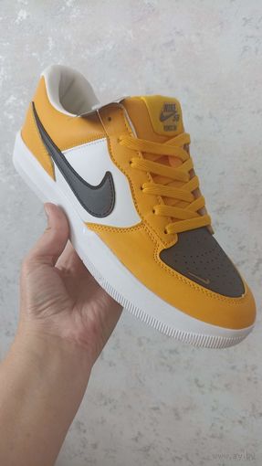 Кроссовки мужские Nike
