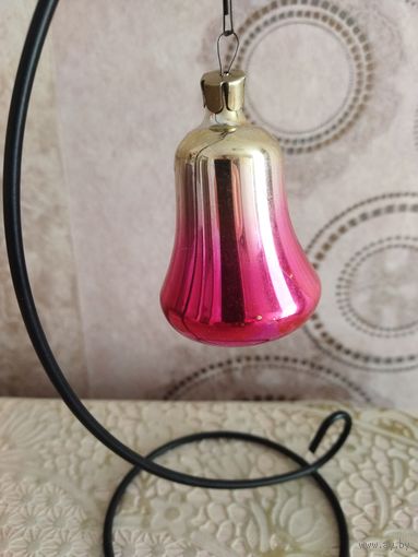 Елочная игрушка колокольчик