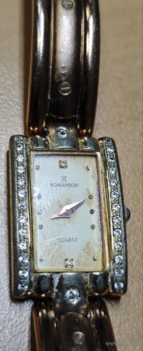 Позолоченные часы Romanson.