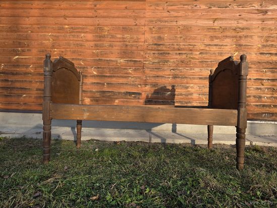 СТАРАЯ КРОВАТЬ.