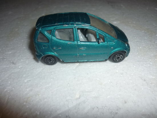 Модель Mercedes-Benz A Class. WELLY . N2027 .масштаб 1:62-64