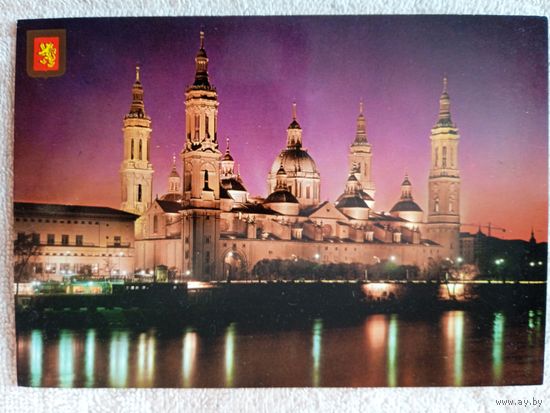 Испания, Сарагоса. Храм Богоматери ночью