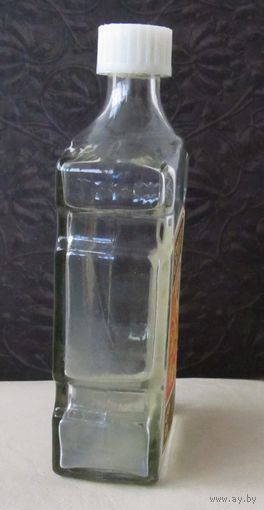 Все лоты с рубля.Редкая бутылка,штоф Зубровка,г.Витебск,1987 г.,h-22 см.