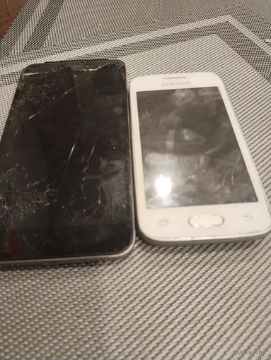 Мобильные телефоны.