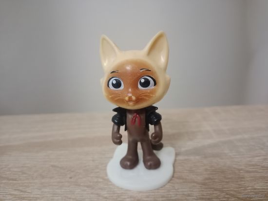 Игрушка из шоколадного яйца