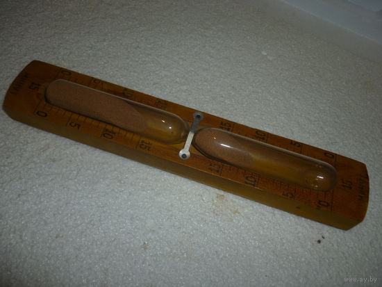 Большие настенные песочные часы. СССР.