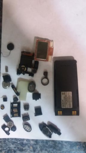 Запчасти для кнопочного Nokia 7110 и других