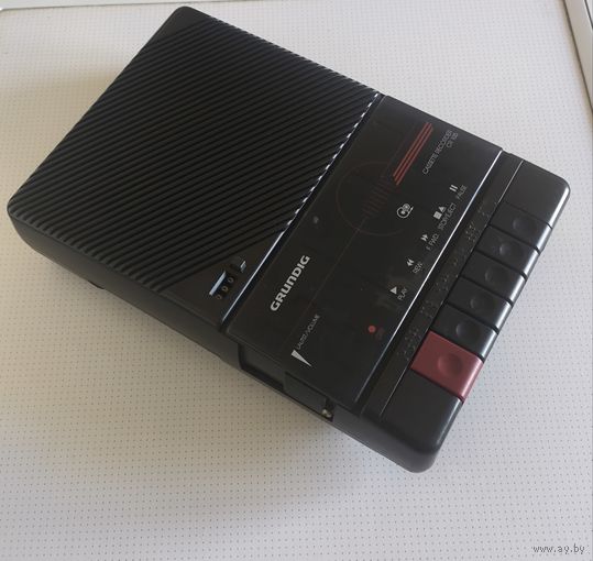 Магнитофон Grundig CR 105