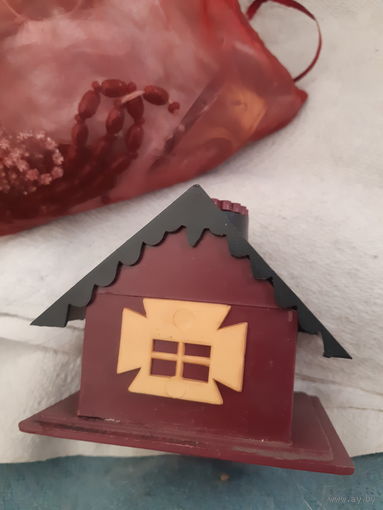 Домик Сувенир СССР колкий пластик