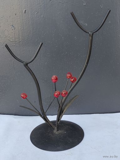 Часть подсвечника или какой-то композиции