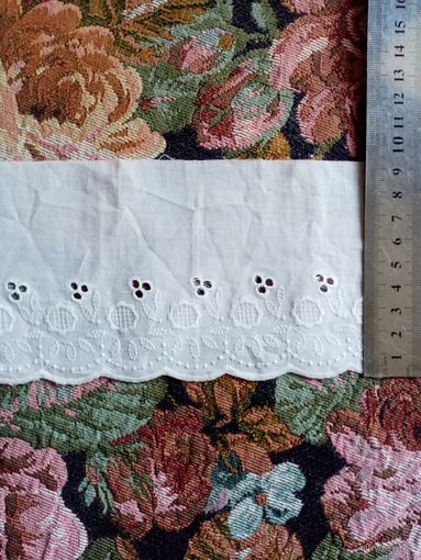 Шитьё белое СССР прошва, кружево шитое #4 (2,5 м)