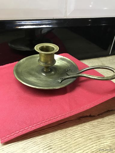 Подсвечник