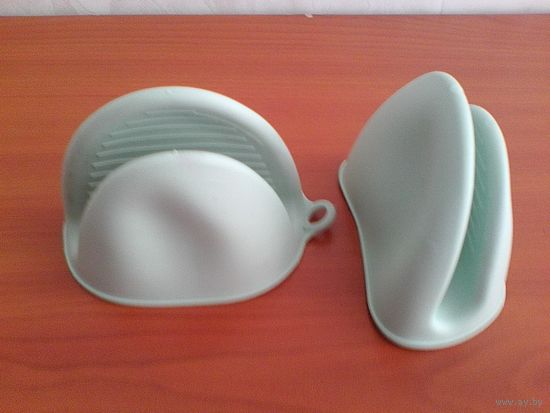 Две Силиконовых Прихватки - Одним Лотом.