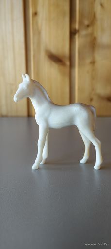 Жеребёнок из колкого пластика, СССР