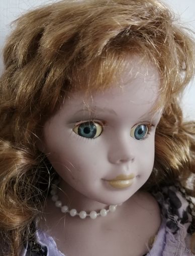 Кукла фарфоровая 40 см