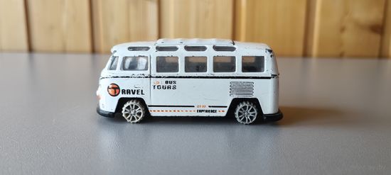 Модель микроавтобуса