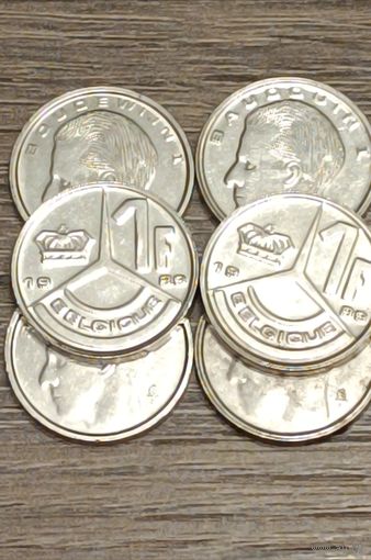 Бельгия. 1 франк 1989 года. Разные надписи "U", "I"