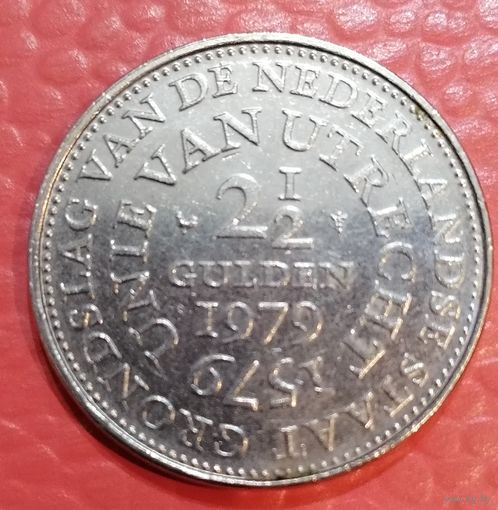 Нидерланды 2,5 гульдена 1979 год