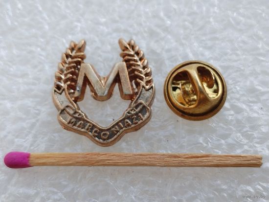 Мужская брошь. "M" Marconiazi. тяжёлая, цанга