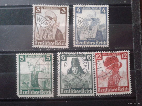 Рейх 1935 Женские нац. костюмы