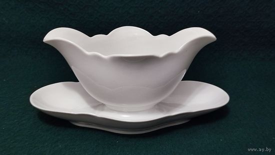 Соусник Германия .Фарфор.Клеймо