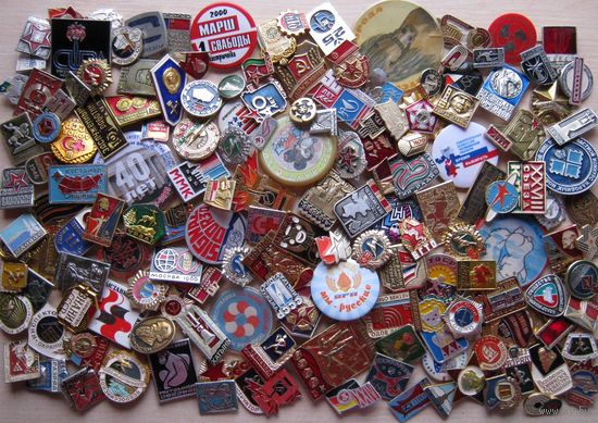 Значки ассорти, 150 штук, без повторов, все разные.