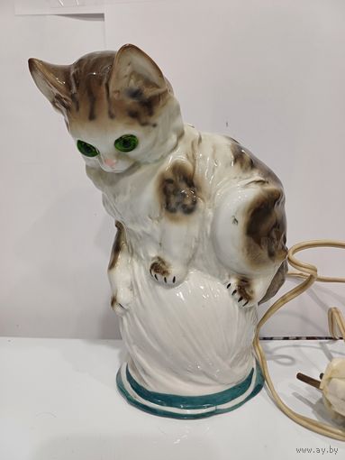 Все лоты с 1р.Редкий Германия Кот на шаре светильник Рабочий