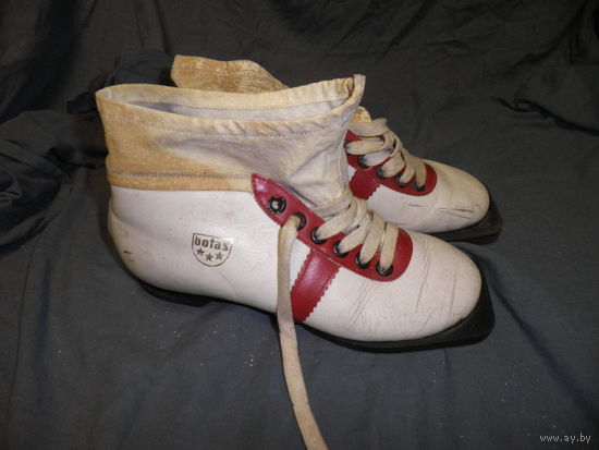 Лыжные ботинки BOTAS времён СССР.С рубля.