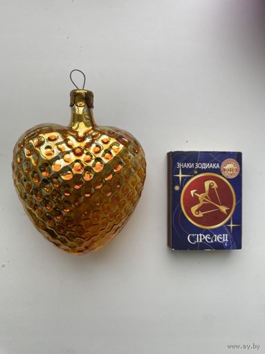 Елочная игрушка.