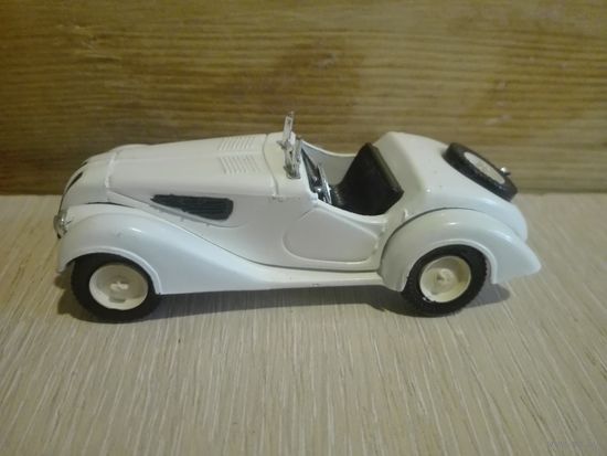Винтаж.BMW 328.VITESSE.Португалия.1/43