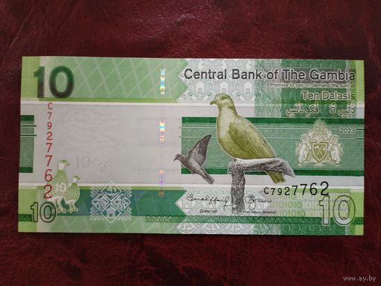 10 даласи Гамбия 2023 г.