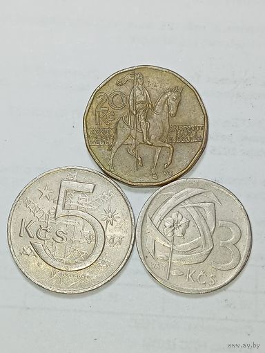 Чехословакия 20 Крон 1999 , 5 крон 1980 и 3 кроны 1965 года .