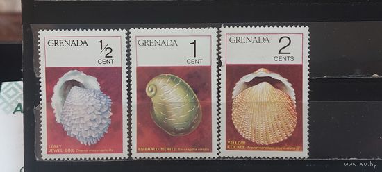 РАСПРОДАЖА. ГРЕНАДА 1975г. Чист**