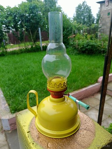 Керосиновая лампа