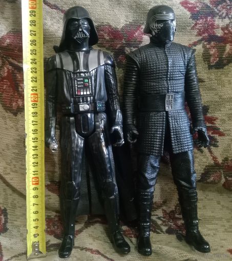 2 фирменные фигуры Hasbro из киноэпопеи "Звёздные войны" Darth Vader (Дарт Вейдер) и Black Series