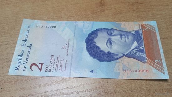 2 боливара 24,05,2007 года Венесуэлы **9908 (Разные даты выпуска)