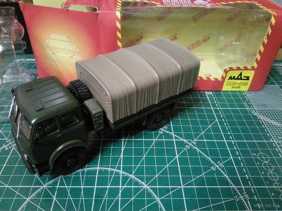 Продам модель МАЗ 505 1962 наш автопром