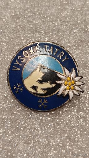 Значек знак Туризм Высокие Татры Альпинизм Скалолазание Горы ЧССР тяжелый