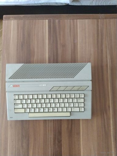 Компьютер ATARI 65XE