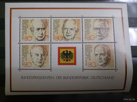 Блок 1979 г. **