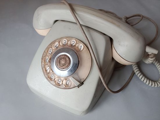 Телефон. Германия