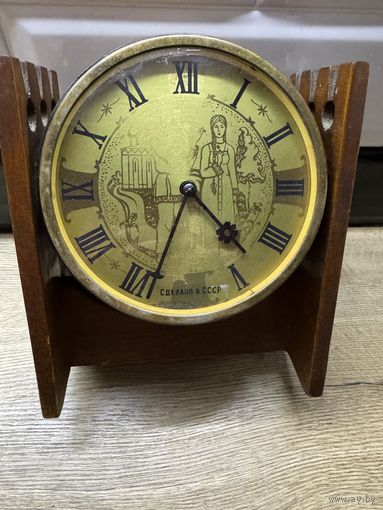 Часы Весна.на ходу.