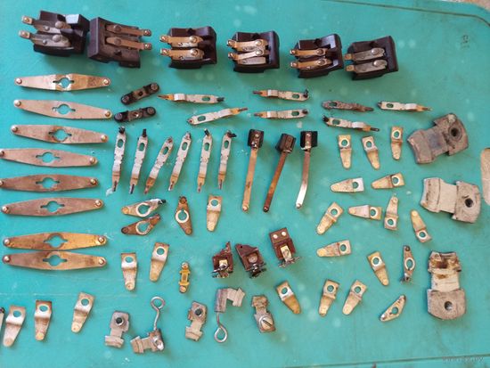 Сборный лот контактов -02.