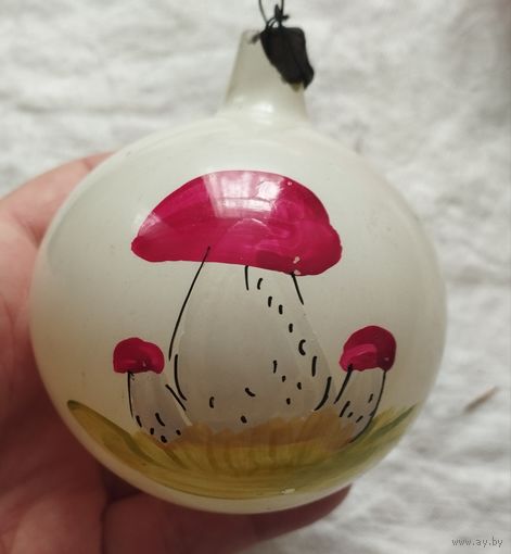 Ёлочная игрушка шар
